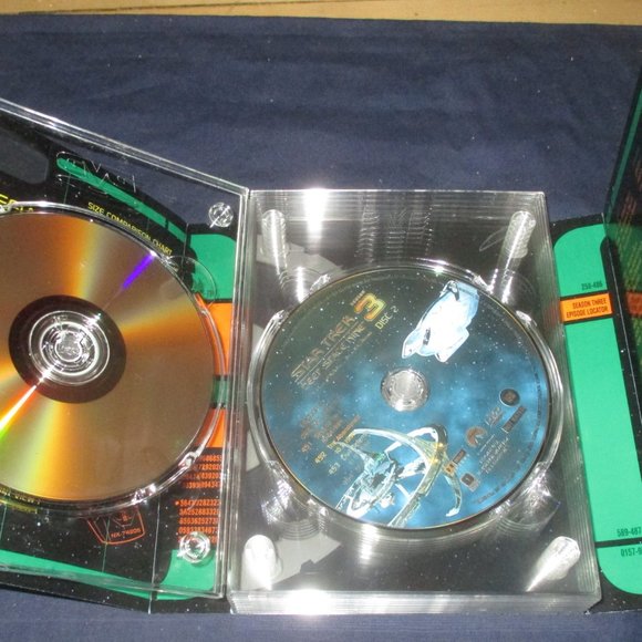 Star Trek: Deep Space Nine - The Complete Third Season (DVD, 2003, 7-Disc Set) - Picture 6 of 11